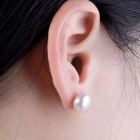 STERLING SILVER FUAX PEARL STUDS - Picture 4 of 5